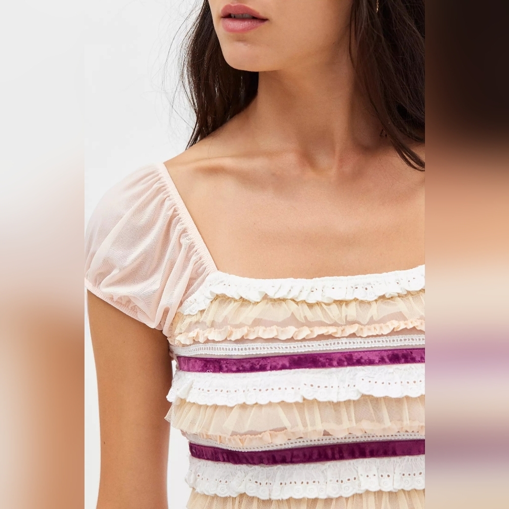 Urban Outfitters Kimchi Blue Liliana Ruffle Top Rose Pink - Picture 5 of 8